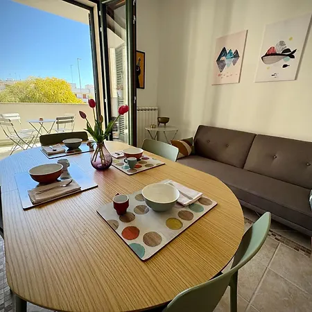 La Casa Di Leda Lägenhet *